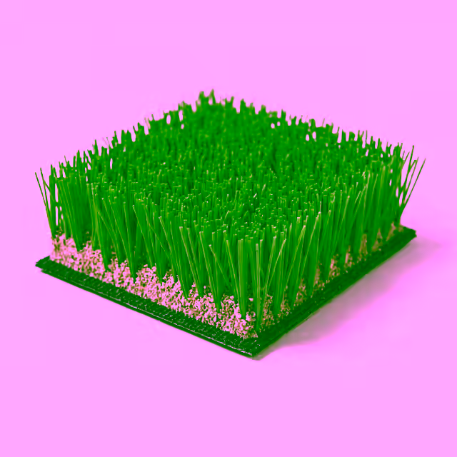 Muestra de césped Curly CLUB, monofilamento de 10.000 dtex, fibra recta verde con arena de sílice y respaldo visible, para canchas de pádel Orion XSport. Fabricación directa de fábrica.