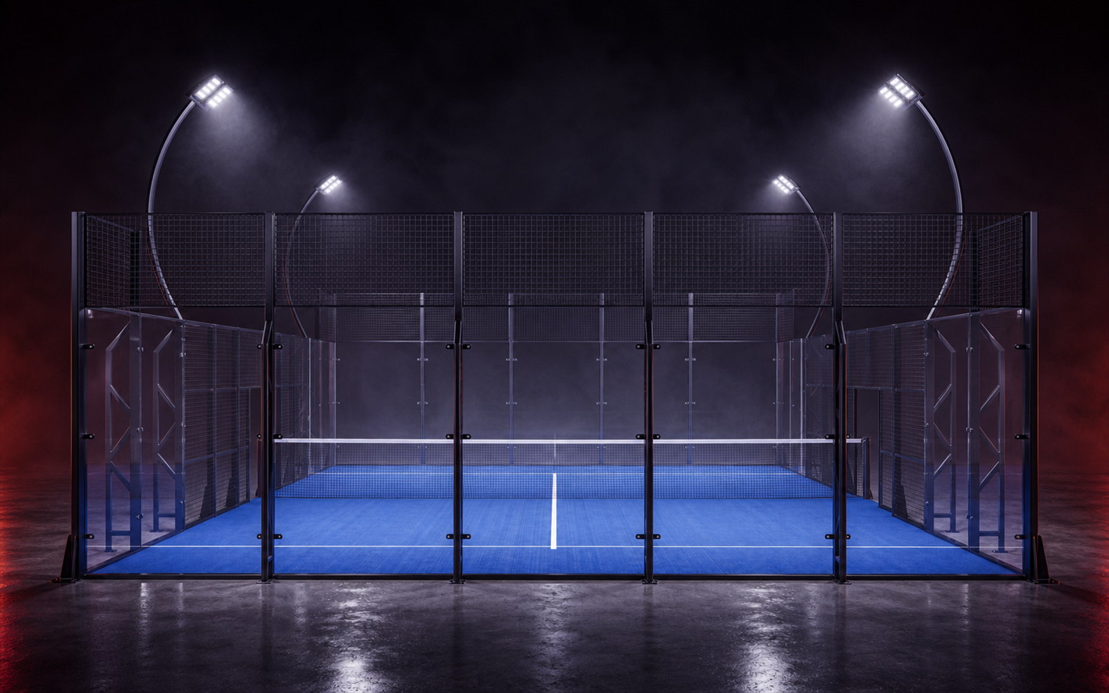 Cancha de pádel Anti Hurricane de Orion XSport, vista frontal a nivel de ojo: césped azul y columnas de celosía de refuerzo estructural. Fabricación directa de fábrica.